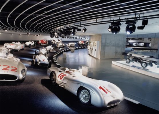 mercedesmuseum.jpg